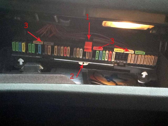 Как заменить предохранители на автомобиле БМВ Е39 самостоятельно?