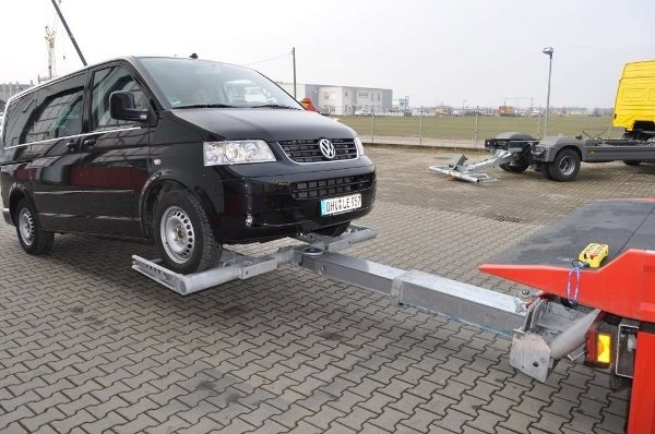 Как буксировать автомобиль с АКПП?