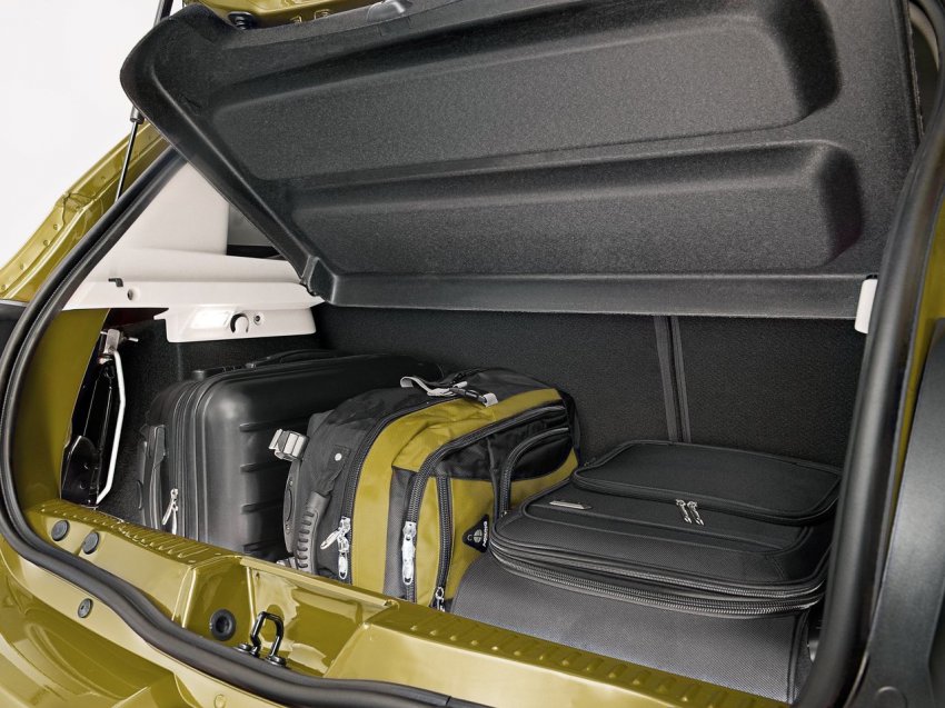 Renault Sandero Stepway - цены и комплектации, технические характеристики, фото и отзывы, двигатели и расход топлива, клиренс, обзор Рено Сандеро Степвей
