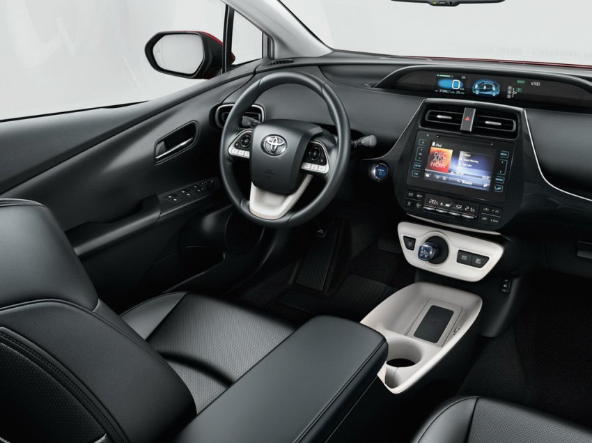 Toyota Prius - цены и комплектации, технические характеристики, фото и отзывы, двигатели и расход топлива, клиренс, обзор Тойота Приус