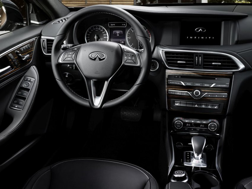 Infiniti Q30 - цены и комплектации, технические характеристики, фото и отзывы, двигатели и расход топлива, клиренс, обзор Инфинити Q30