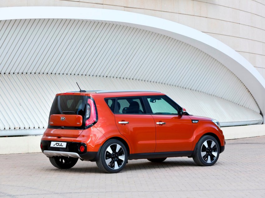 Kia Soul - цены и комплектации, технические характеристики, фото и отзывы, двигатели и расход топлива, клиренс, обзор Киа Соул