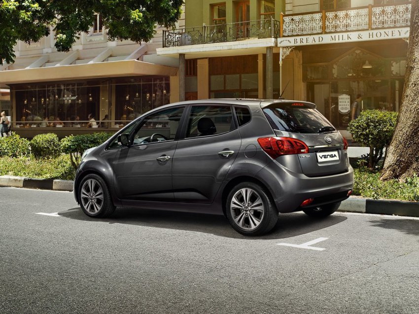 Kia Venga - цены и комплектации, технические характеристики, фото и отзывы, двигатели и расход топлива, клиренс, обзор Киа Венга