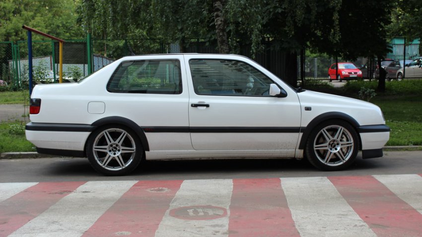 Самостоятельная замена нижнего подшипника рулевой колонки на автомобиле Volkswagen Vento