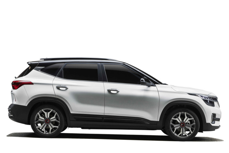 Все подробности о новом KIA Seltos для России: комплектации и характеристики
