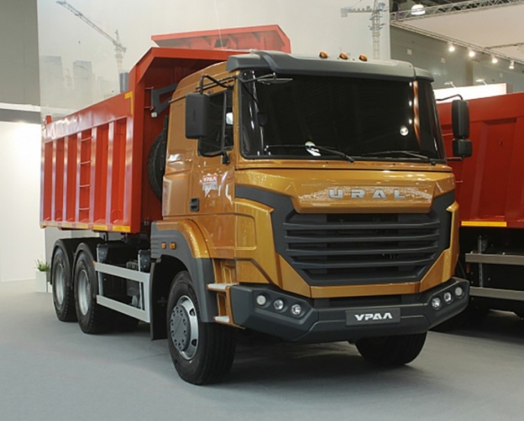 Самое интересное с Comtrans-2019: новая «Газель», бескапотный «Урал» и тягач из будущего