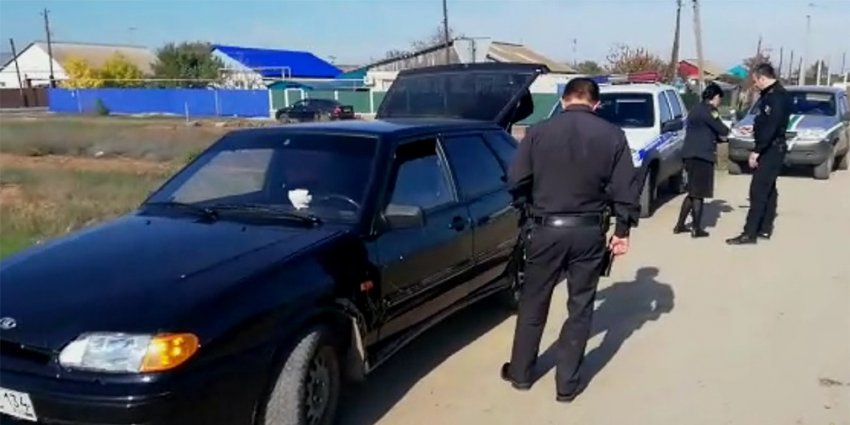 В Волгограде у водителя отобрали машину в счет штрафов ГИБДД