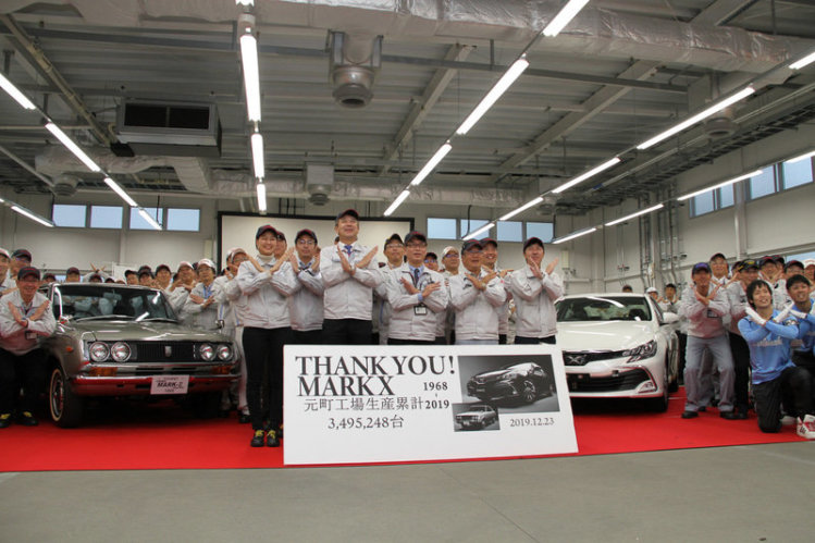 Прощай, «марковник»! На заводе Toyota торжественно расстались с легендарным автомобилем