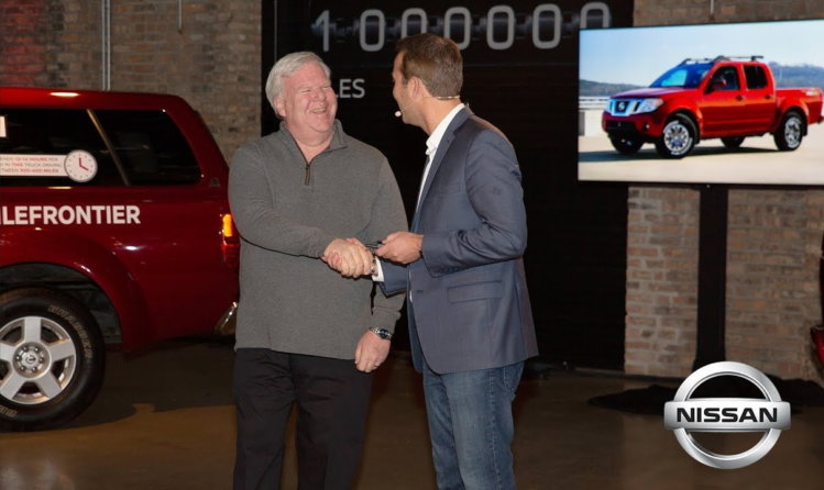 Американец проехал на Nissan 1 600 000 км без «капиталки» и получил за это новый пикап