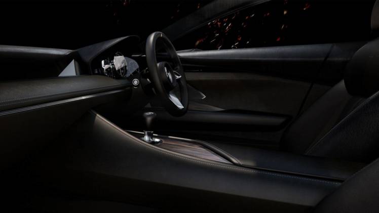 У новой Mazda 6 отберут двери