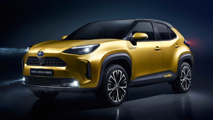 Знакомимся с самым маленьким кроссовером Toyota