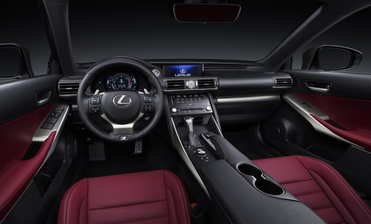 Все, что нужно знать о новом Lexus IS: стильная внешность, старые моторы
