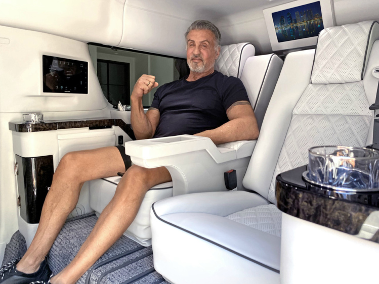 Рэмбо проговорился, почему на самом деле продает свой Cadillac
