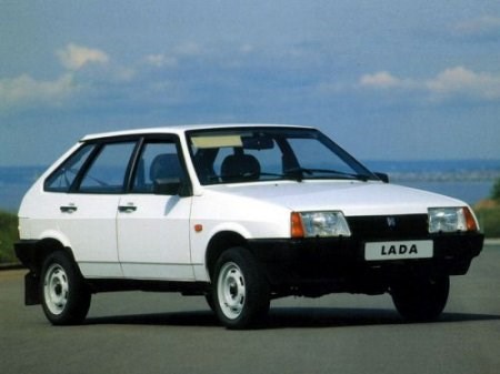 Какой Расход Бензина на 100 км Ваз 2109 Карбюратор… Ваз-2109 15 инжектор