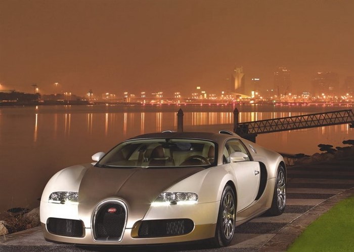 Какой Расход Топлива у Бугатти Вейрон на 100 Километров… Bugatti veyron 164 17 млн