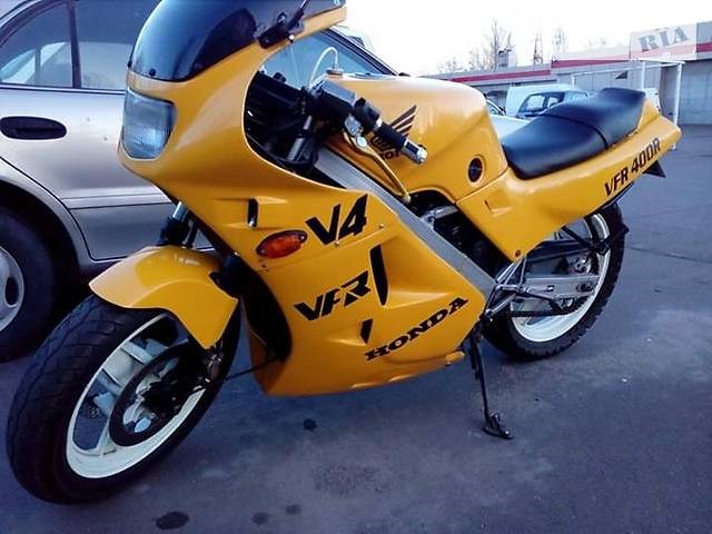 Пластик на Honda Vfr 400 nc 30… 2 johnny mnemonic Пластик на Honda Vfr 400 nc 30… 2 johnny mnemonic