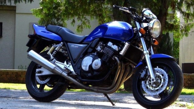 Honda cb 400 Vtec 3 2021 • Объём двигателя Honda cb 400 Vtec 3 2021 • Объём двигателя