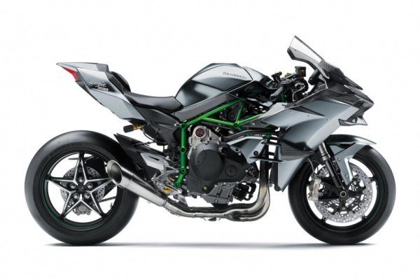 Пластик на Kawasaki Ninja 250 2021 Года – Багаж истории