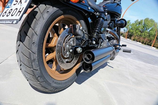 Harley Davidson Fat Bob 2021 Обзор. Два двигателя на восьмерых
