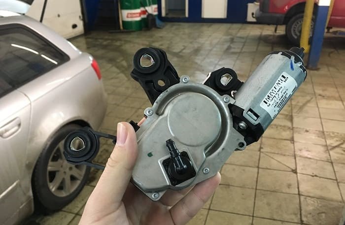 Дворники Дергаются но не Поднимаются Шкода Октавия а5 • Блок реле