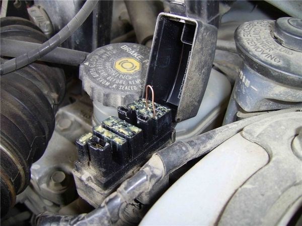 Причины не Горит Лампочка на Приоре. Возможные причины