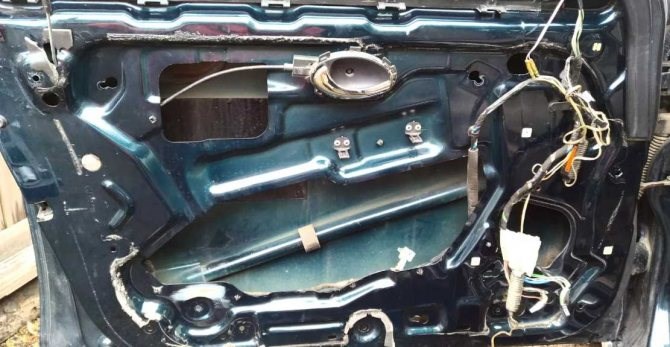 Не Горит Кнопка Стеклоподъемника Ниссан Альмера G15 • Другие ошибки