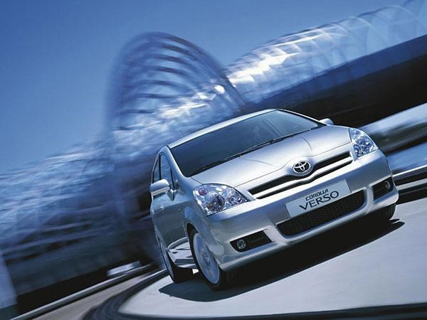 Toyota Corolla Verso 2006 Дамп Обученного Робота. Опции темы
