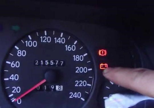 Ваз 2106 Горит Лампочка Нет Зарядки – Неисправность предохранителя